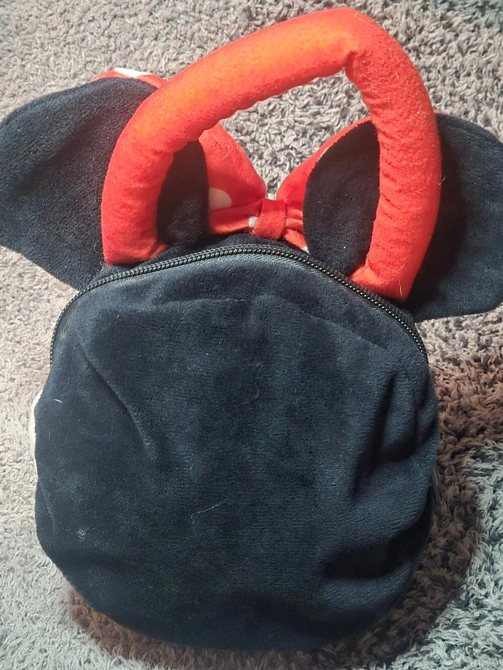 GUC Disney Minnie Mouse Plush Face Purse Handbag Red Polka Dot Bow